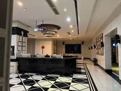 -皇马纯KTV·量贩·聚会(民治店)