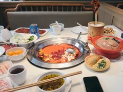 -周师兄大刀腰片火锅(磁器口直营店)