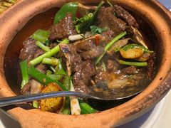 -八府香鸭·啫啫煲(华山路店)