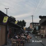回家路上闺蜜突然说想吃肥肠粉，我随口一说切双流吃嘛