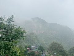 -爱情山风景区