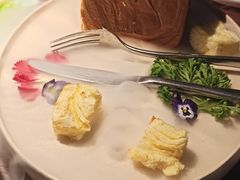 面包诱惑-前海沿·青岛菜(大拇指广场石老人店)