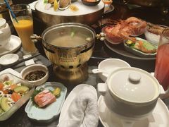 -半岛翡丽海鲜自助餐厅(观风亭店)
