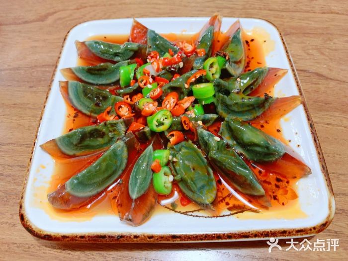 三喜龙虾(鞍山路店)杭椒皮蛋图片