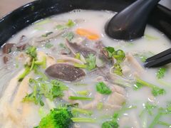 -鸭小妹鸭血粉丝(老门东店)