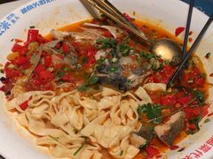 -坛宗剁椒鱼头(河西王府井店)