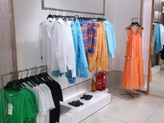 -ZARA(大上海时代广场店)