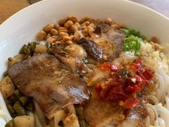 -牛八宝桂林米粉(八里庄店)