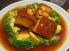 红酒红烧肉-万重锦·人文川菜馆(骡马市店)