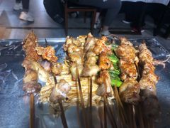 -云晓光头烧烤吧(盛夏店)