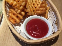 -必胜客(海宁工人路店)