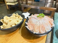 -麻田会 ·鲜活现烹·牛蛙火锅(珠江新城维家思广场店)