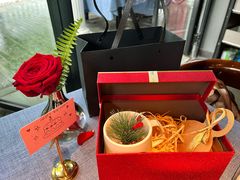 -弦月窗LUNETTE BY AMANDA(复兴路店)