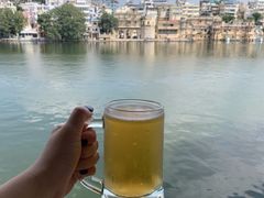 -Lake Shore Hotel & Restaurant