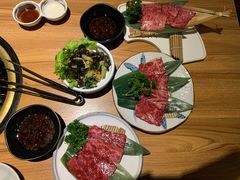-炼火烤肉店