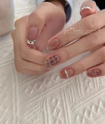 -悦指间美甲美睫