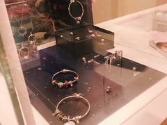 -Pandora潘多拉珠宝(武商广场店)