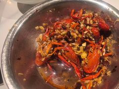 -琥珀老六龙虾(四里河店)