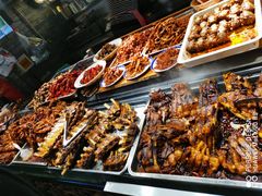 -八一路好吃街(雨田商务大厦店)