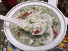津沽银鱼豆腐羹-宝轩渔府·老字号海鲜·正宗津菜(水上店)