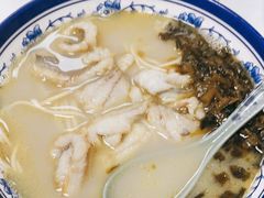 -明呈黄鱼面馆(斜土路店)