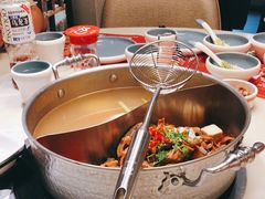-左庭右院鲜牛肉火锅(浦江欢乐颂店)