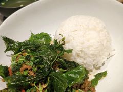 -Kub Kao Kub Pla (Terminal21)
