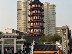 -绳金塔