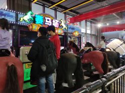 -嗨翻Hi-Fun竞技主题乐园·蹦床团建生日聚会(五棵松华熙店)