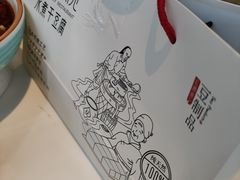 -红樱桃·欢乐餐厅(太原里店)