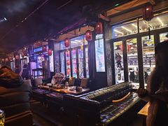 -喜鹊音乐酒馆(西街店)