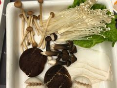 -鼎鼎香·港式火锅(北京SKP店)