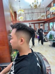 -尼特斯男士发型馆