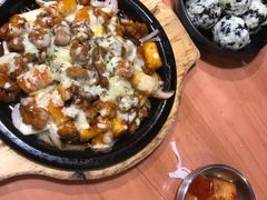 -肥肥虾庄·金牌油焖大虾(杨园滨江时代walk店)