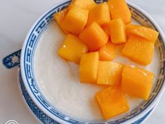 -香港粤北鼻咸食甜品(上海临港店)