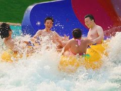 -欢乐水魔方水世界