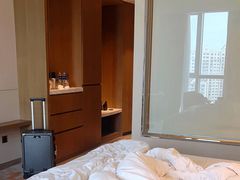 -上海国展宝龙丽筠酒店