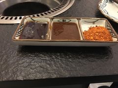 -炙忧烤肉屋(中国铁建广场店)