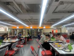 -银泰百货(厦门国贸中心店)