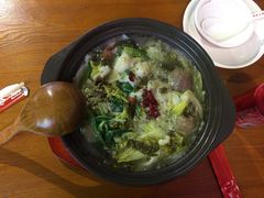 -周鱼小馆石锅酸菜鱼(活力汇店)