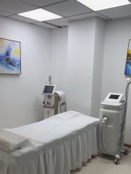 -薇兰专业脱毛连锁机构