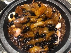 锅香黑豆煨牛筋-南京大牌档(香港广场店)