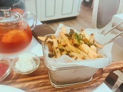 松露薯條-Dazzling Cafe 蜜糖吐司专卖店