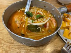 冬阴功拌面-About Bistro關於·泰式家庭料理