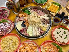 -陈叉子钢盆烤肉(中原万达店)