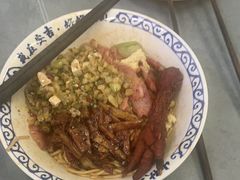 -梅溪·小伙子干挑面(安吉总店)