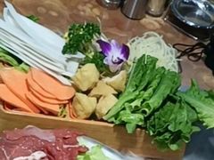 -塔兰齐新疆孜然火锅(鲤鱼山路店)