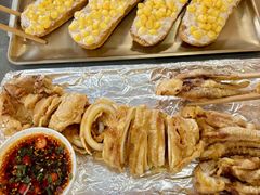 -围炉肉舍•炭烤活鳗•丹东海鲜烤肉(步行街店)