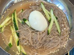-许哥东北烧烤·铁丳烤串·宫后夹肉(繁花中心店)