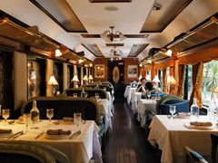 -火车头法国西餐厅